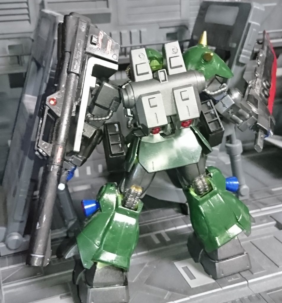 ハイザックストライカー–4枚目/制作者：アレス