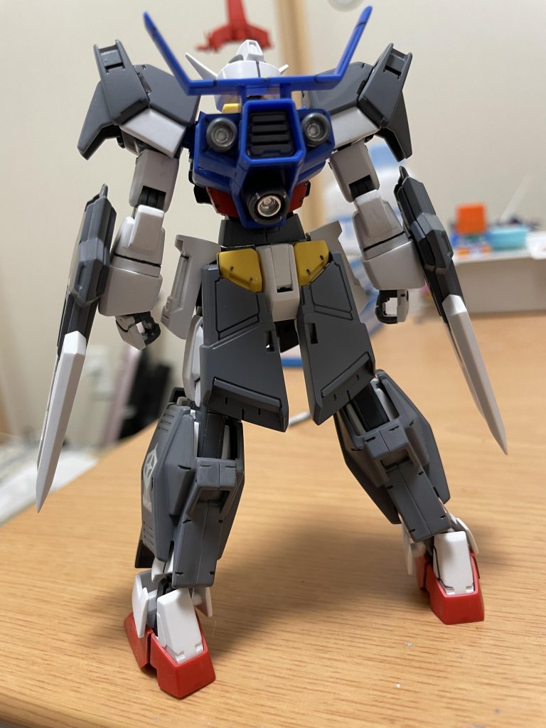 フルグランサの事を知っていたアレクスからの要求にリンクスはあらがいグラストロランチャーを作る事はしなかった。2人は言い争いになるが敵は待ってはくれない、アレクスは仕方なく強化されたガンダムAGE1グランサで出撃をする。