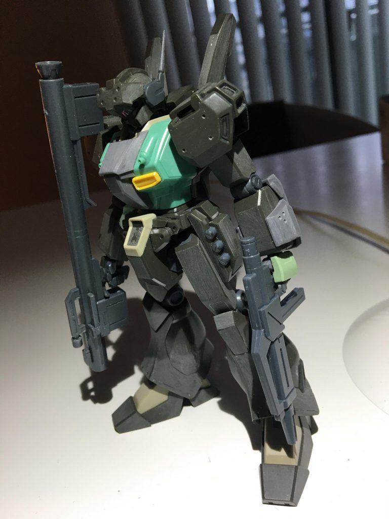 胸部はプロトスタークの余剰パーツ。