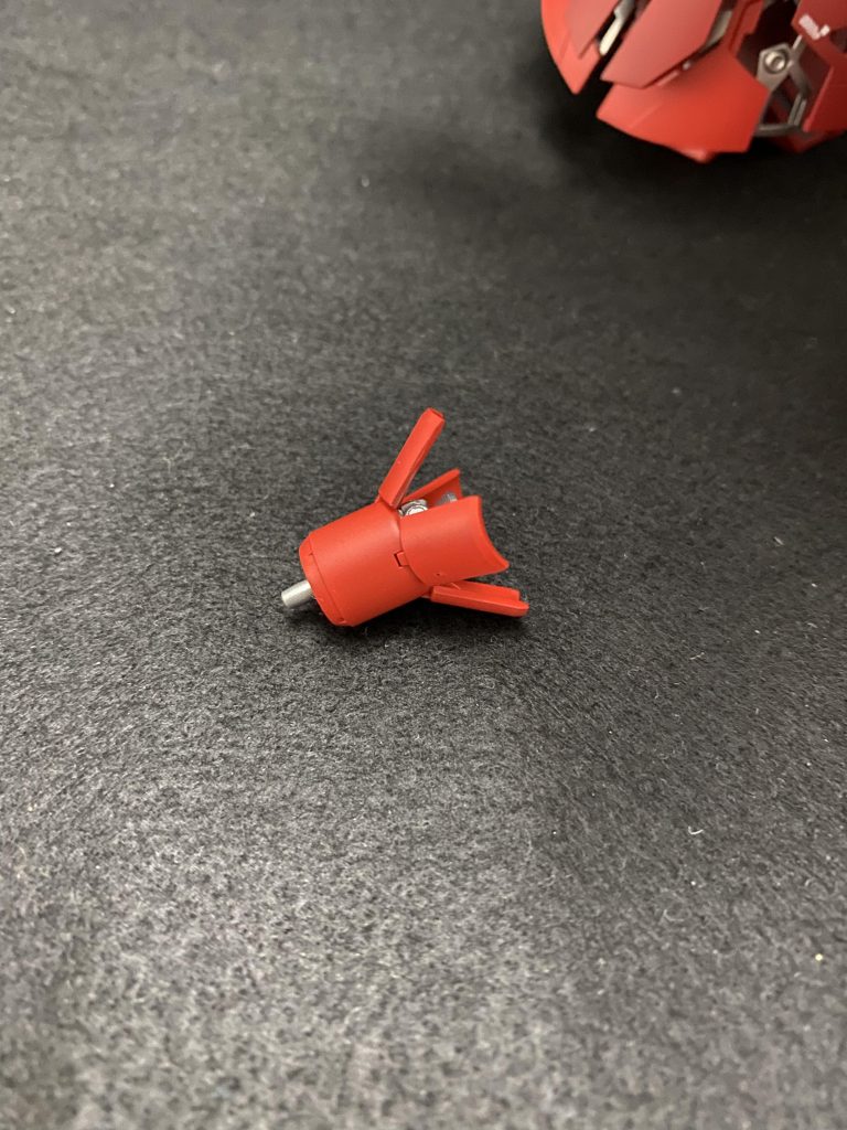 ファンネルは射出状態にも出来ますが、多分今後は一生収納されてると思います…。