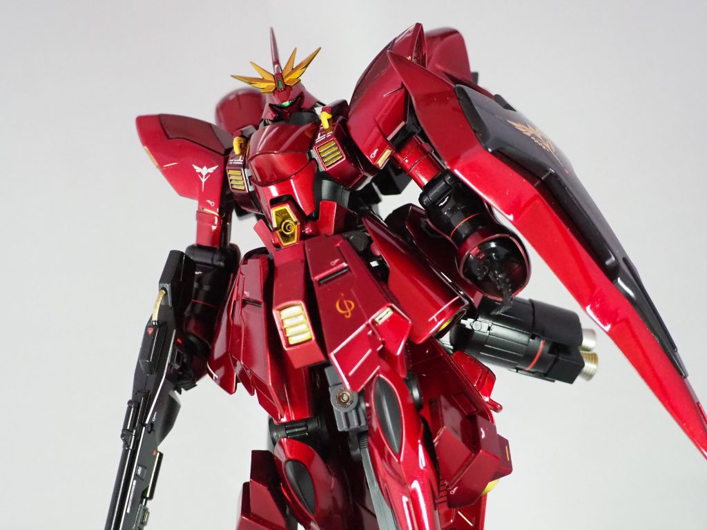 レイジとアイラの娘が成長しこちらの世界に来た時に使っていたガンプラっていう裏設定を考えながら作っていました😉