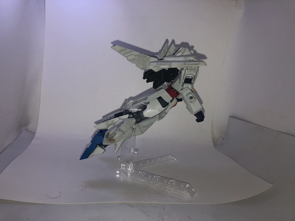 Ξイコーナガンダム–5枚目/制作者：神造生命体エクスレイク・クロス