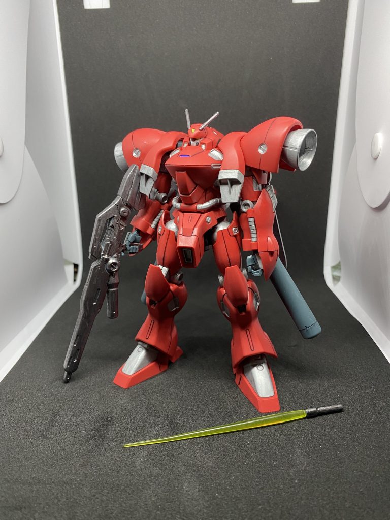 部分塗装は初めはバーニア部分だけにして素の色を残そうと考えてましたが、塗り始めるといろいろとアイデアが浮かんでこうなりました笑笑