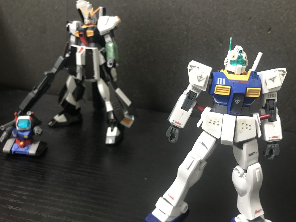 νsガンダム「お前は…何故消えない？」ガンタンク「で、でもあの人…意思がありそうだよ？」ジムII「体が…戻った！」νsガンダム「あ、あの？」