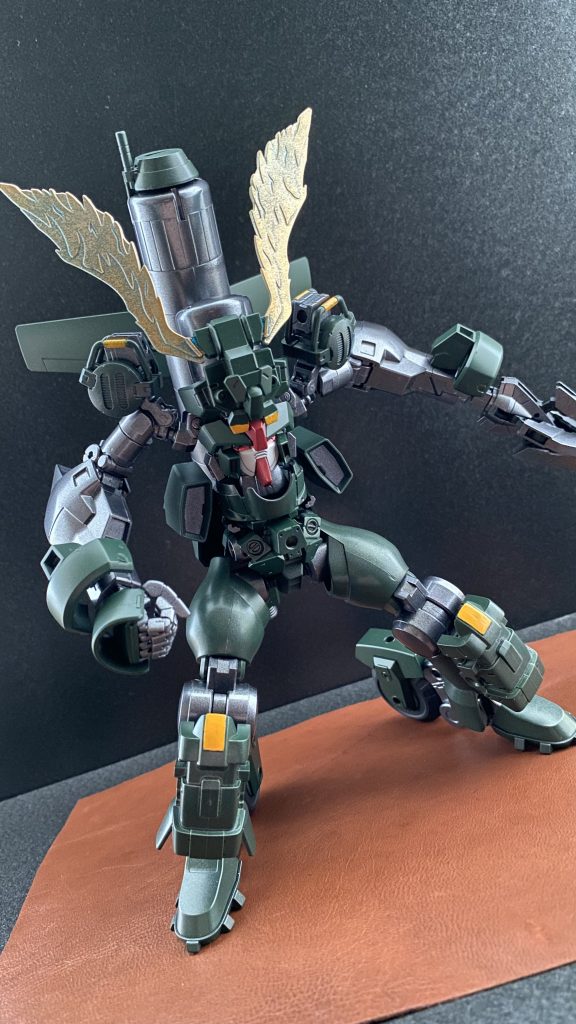 　シューティアである。ゲームではいろんな意味で、キャラも機体も不遇な印象だが、これならイケるかも…。