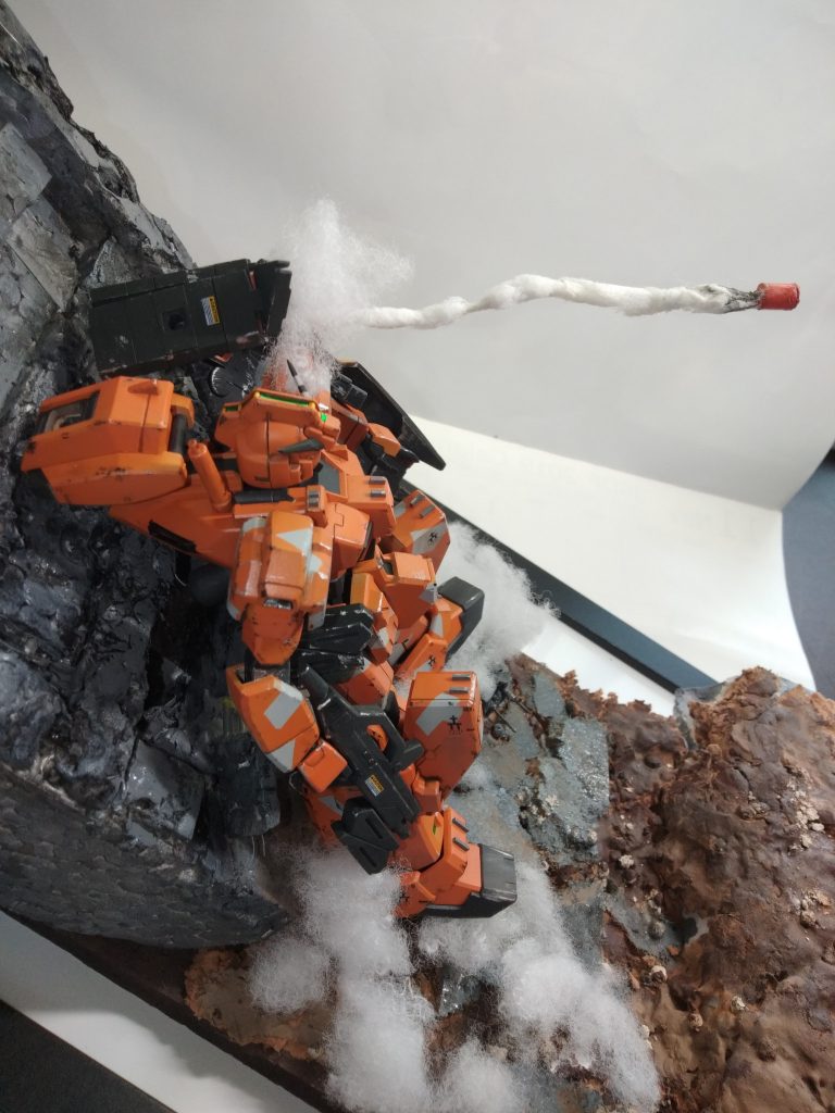 設定は特に考えておりませんので、適当に考えてあげてください。きっと、この子も喜びますw。まぁ、強いて言うならとあるアニメに影響されているところがあります。「火星…カタフラクト…」うん、それですねぇ…   けしてパクリなどではございません。そう、だからこそパクリではございません。(小泉構文and言い訳)