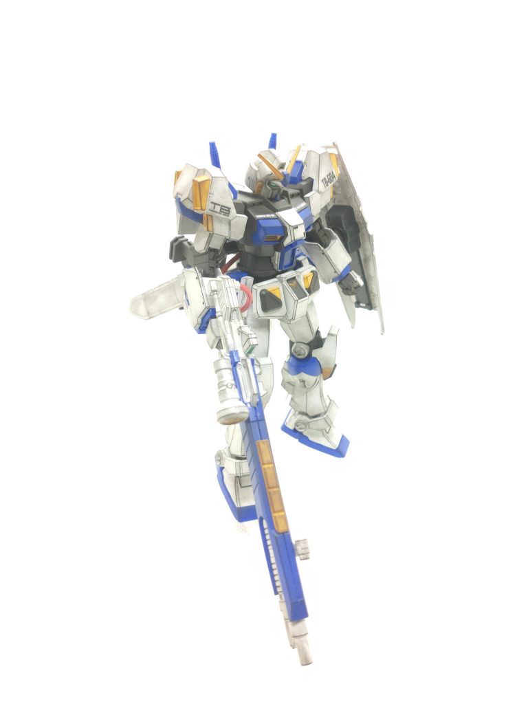 ガンダム4号機–3枚目/制作者：かえる