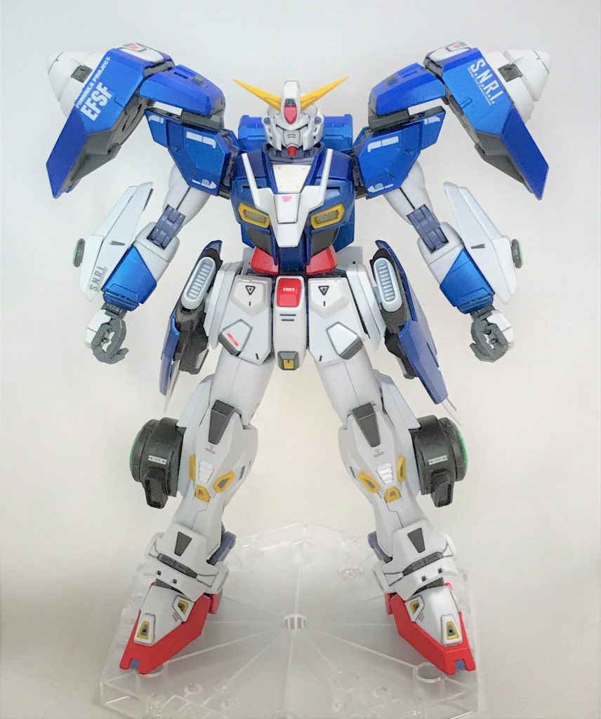 カラーリングも寄せに行きました。