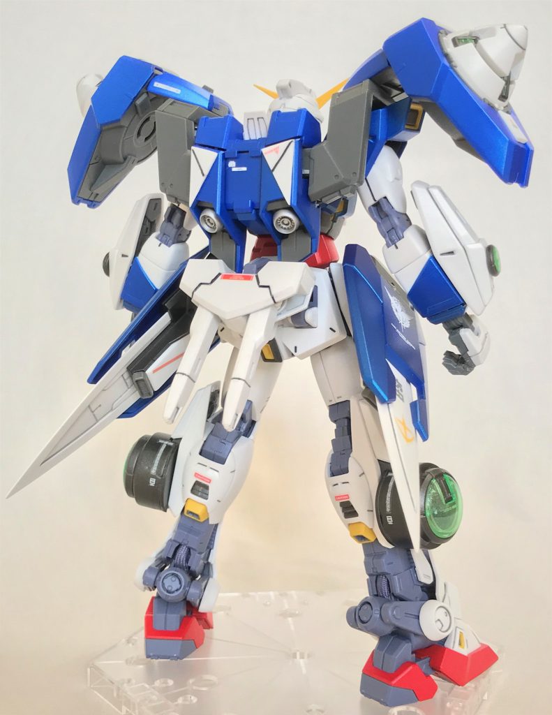 後ろから見ると。ダブルオーそのもの(笑)