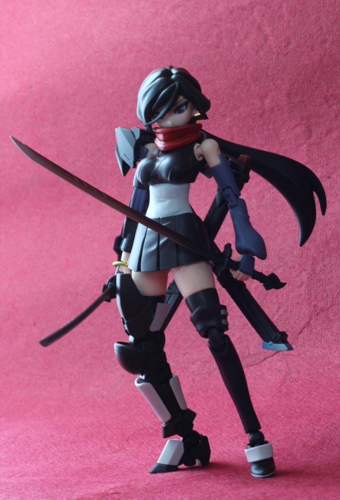 マスク無し顔。目はどのフェイスも細めに改修。まつげを強調して眼球はクリアレジンでキラキラに。