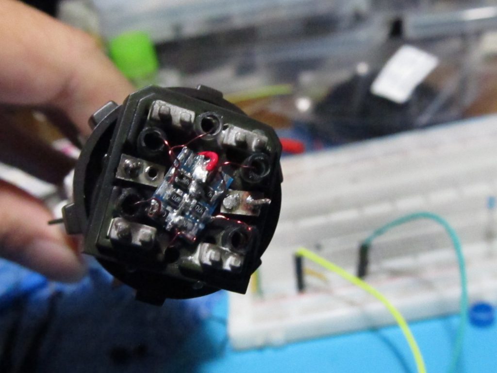 ブースターのチップ抵抗器集積基板