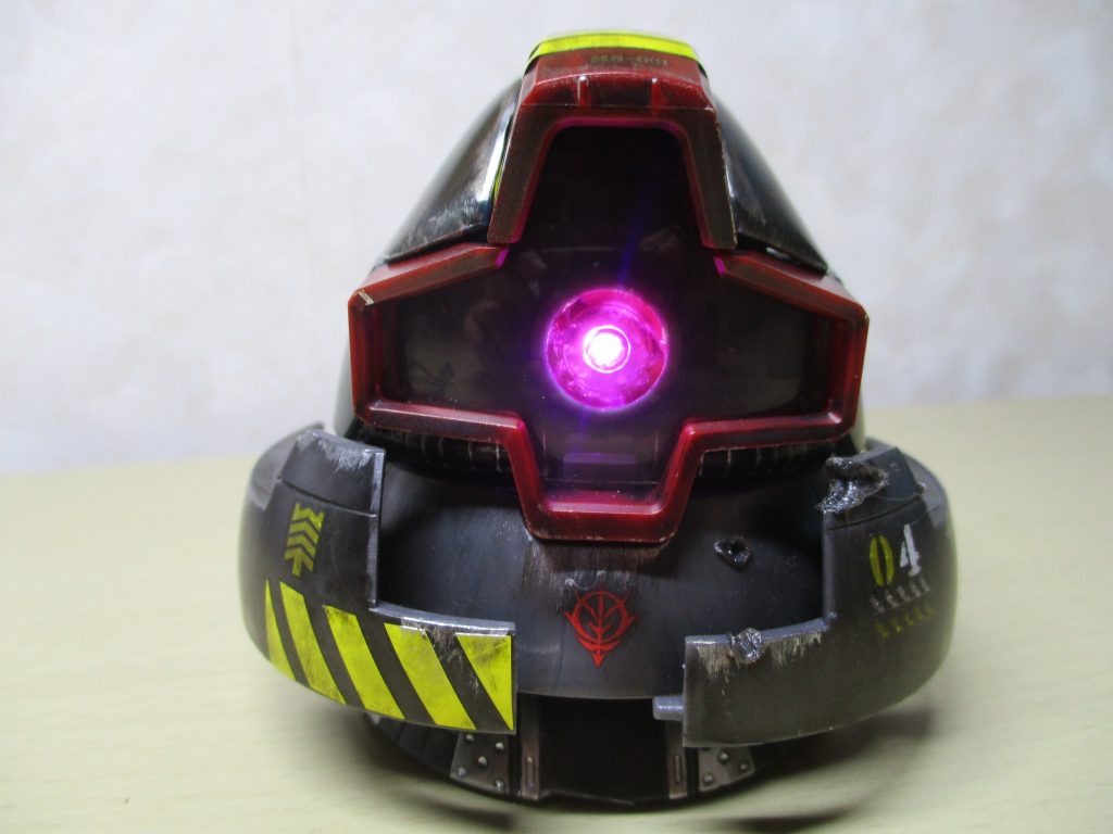 LEDを組み込んでみました。