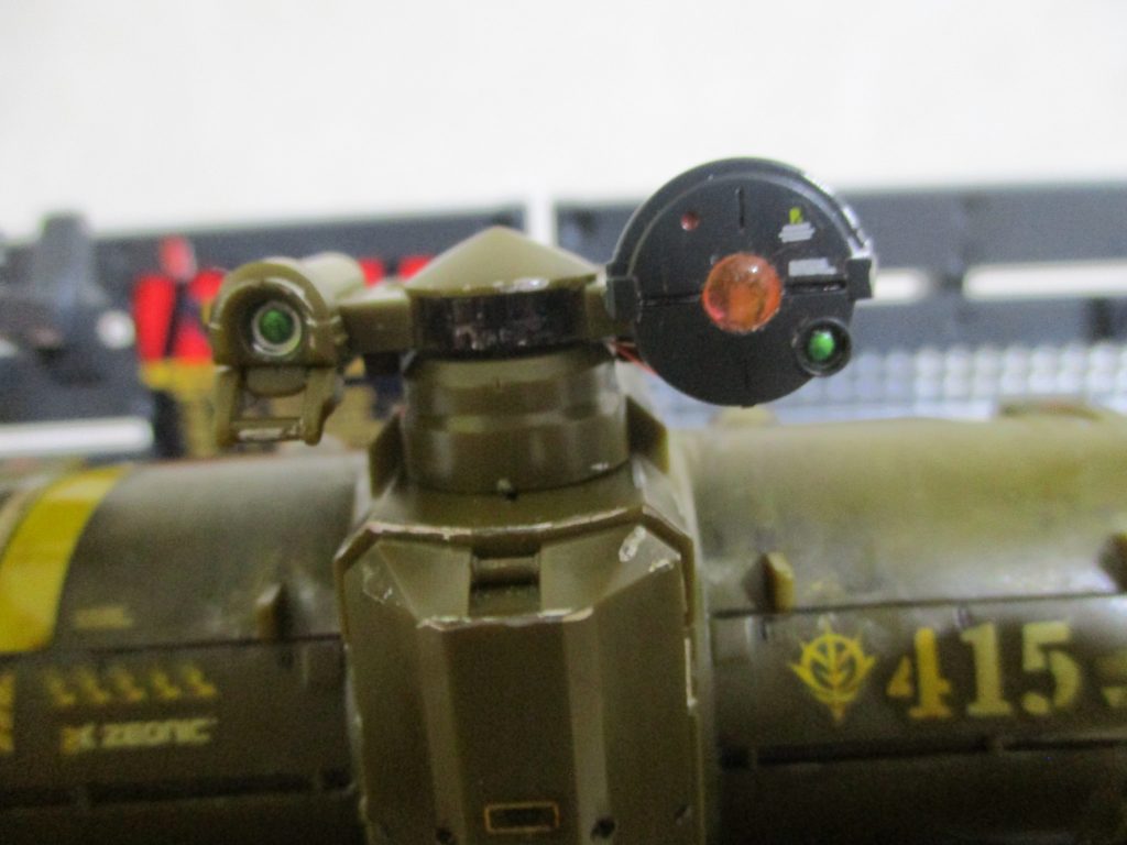 モノアイの中にLEDを入れました。が、明るすぎるので写真は一枚目のやつしか撮ってません。いいカメラ欲しい...