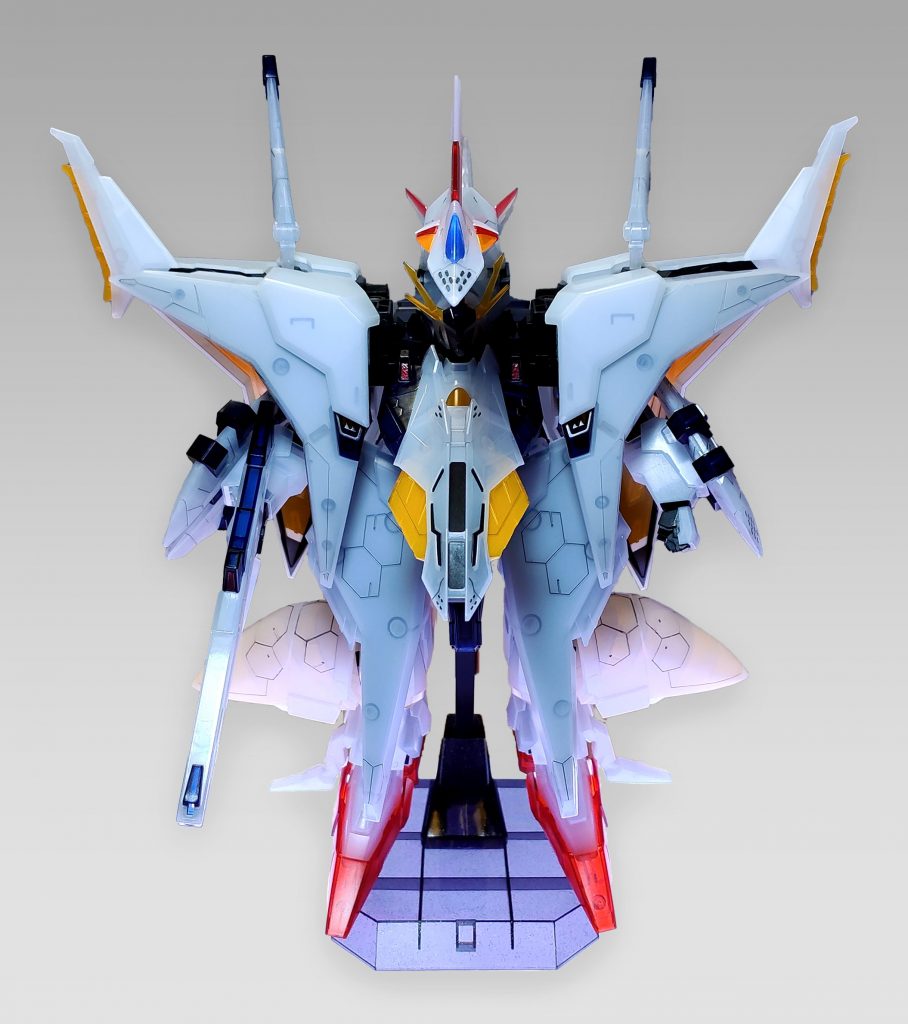 部屋の照明で普通に見るとこんな感じになります。