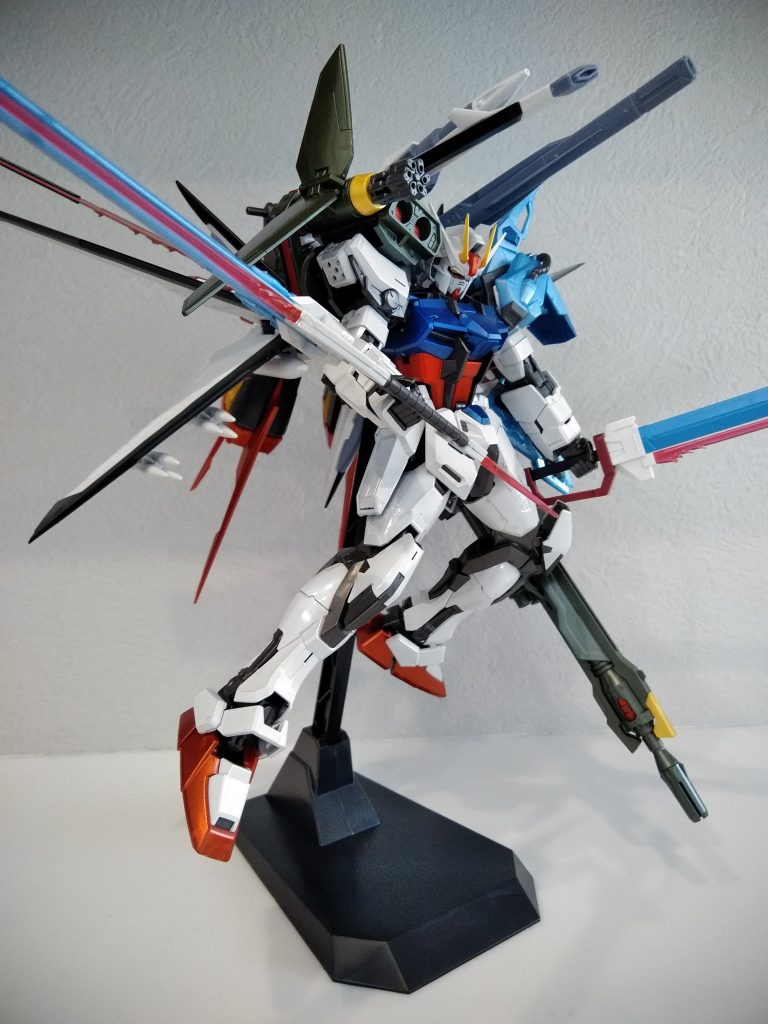 関節緩ませたくないのでポージングイマイチですがそれでも満足感あり、大迫力です！