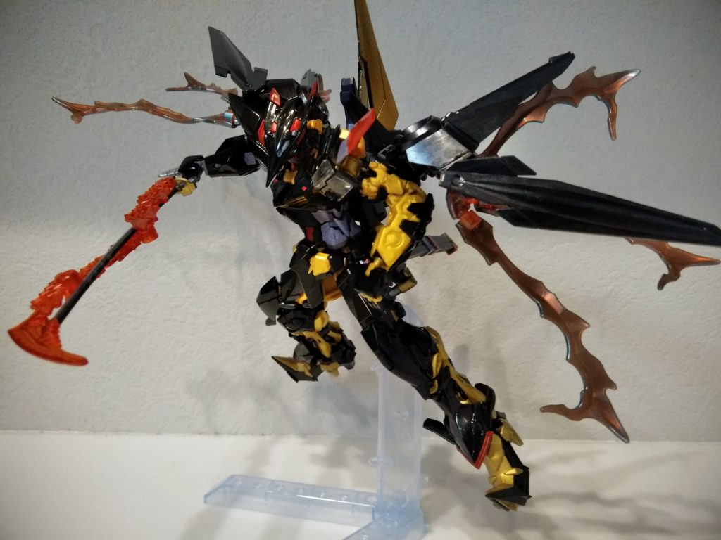 瞬時に切り裂く！