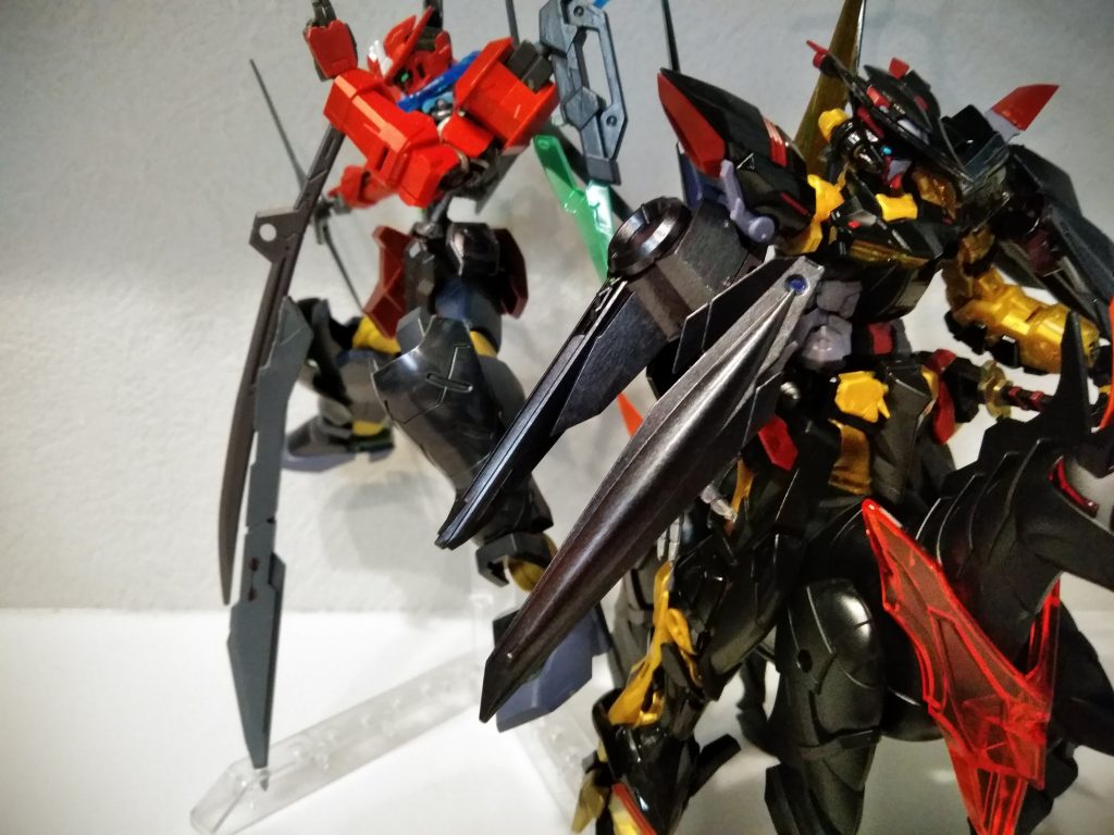 忍者イメージのアスタロトと並ぶと君主感が笑