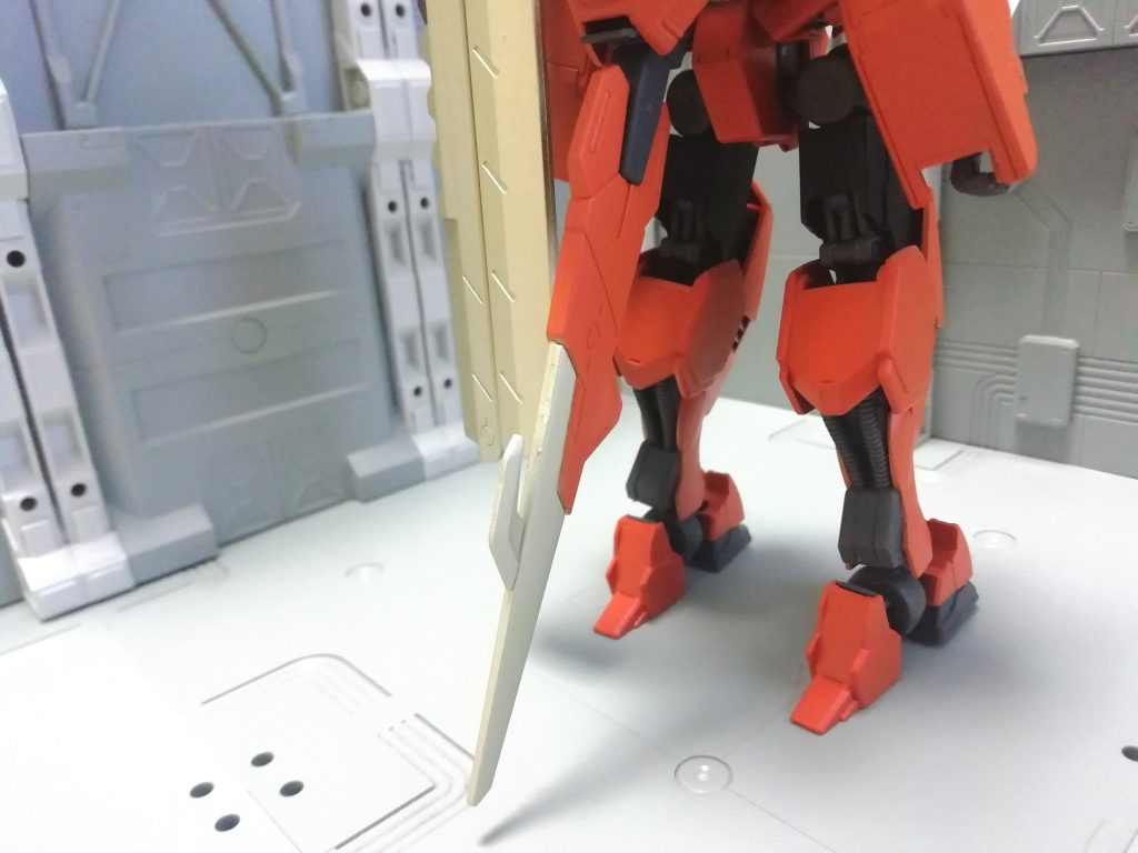 そして装備されたテイルブレード