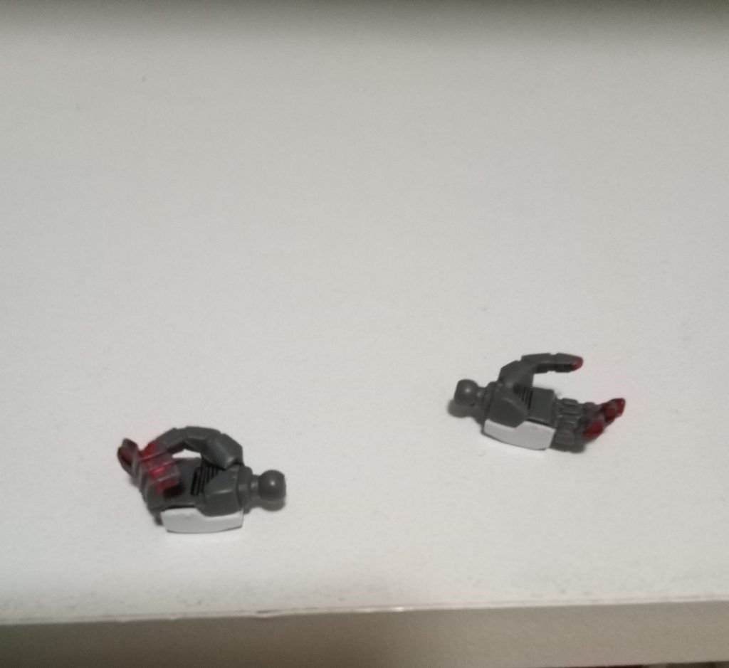 指先の赤も塗っています。