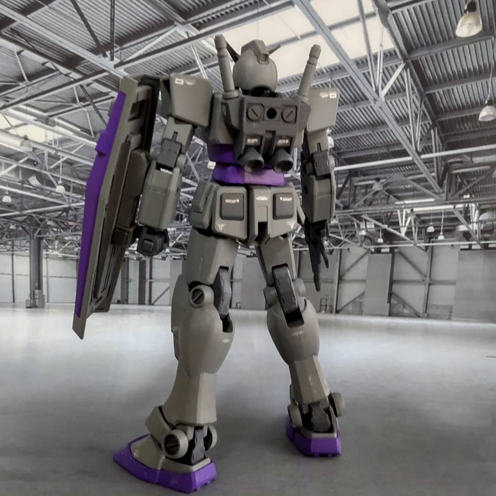 ガンダムベースでエントリーグレードペイントモデルを買ったのでガンダムマーカーエアブラシシステムで全塗装しました