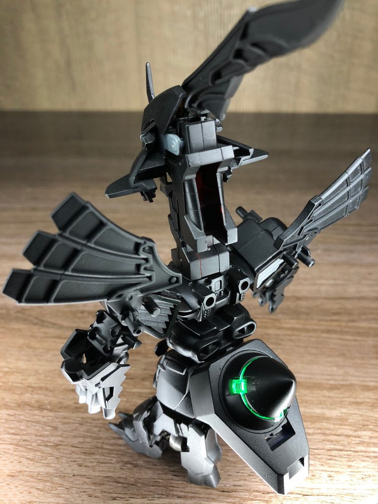 バックショット2こちらもレシラム同様GNドライブが光ります！こちらダブルオーガンダムのGNドライブをレシラムとひとつずつ付け分けております。