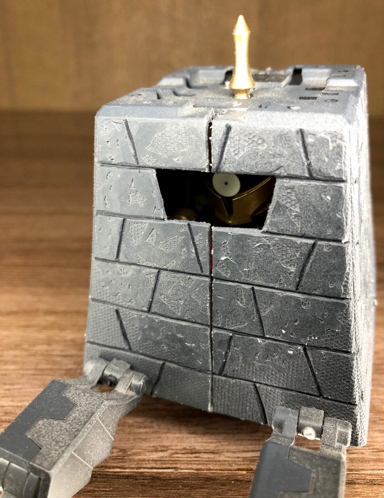 しかしまあ不思議な姿ですねぇ...