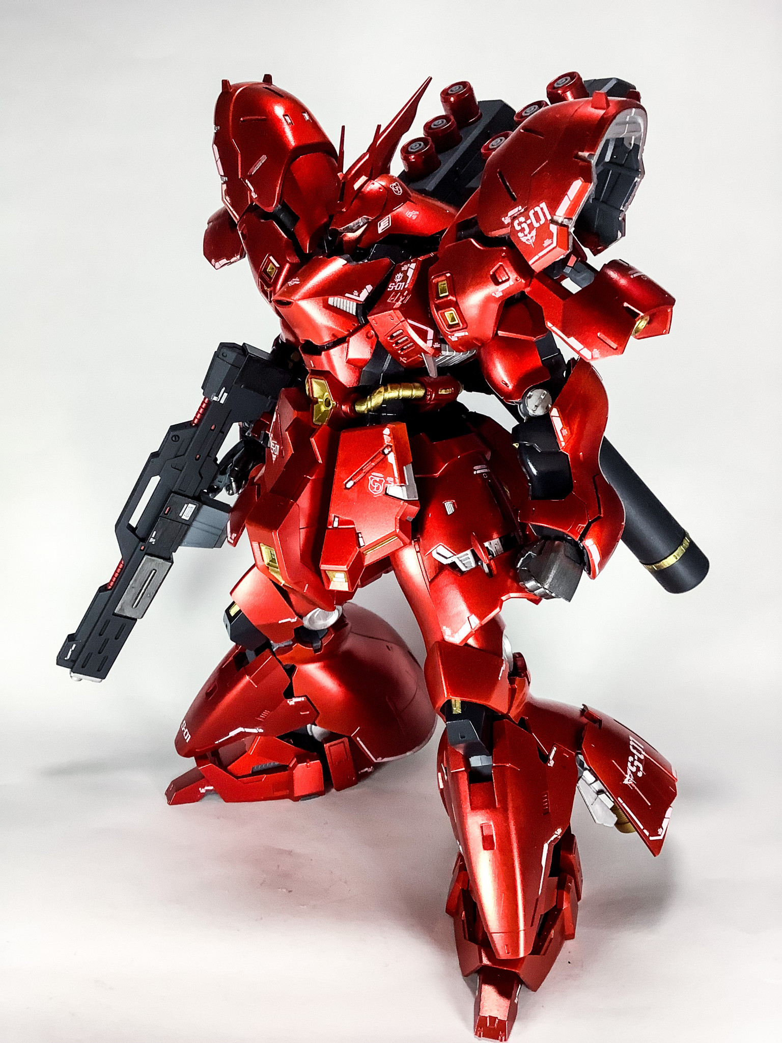 Rgサザビー ガンダムマーカー塗装 ムシバミさんのガンプラ作品 Gunsta ガンスタ