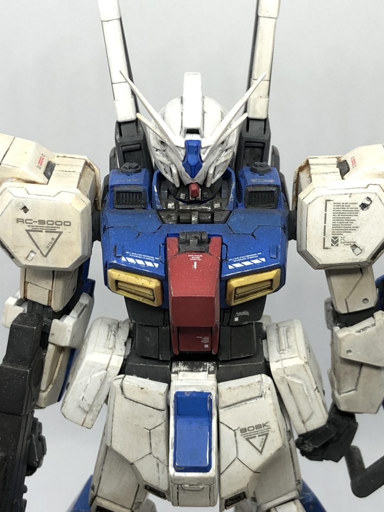 地上での過酷な環境で各種テストされていた感じで、使いつぶされてそうな感じに汚しましたが、汚しすぎかなって。