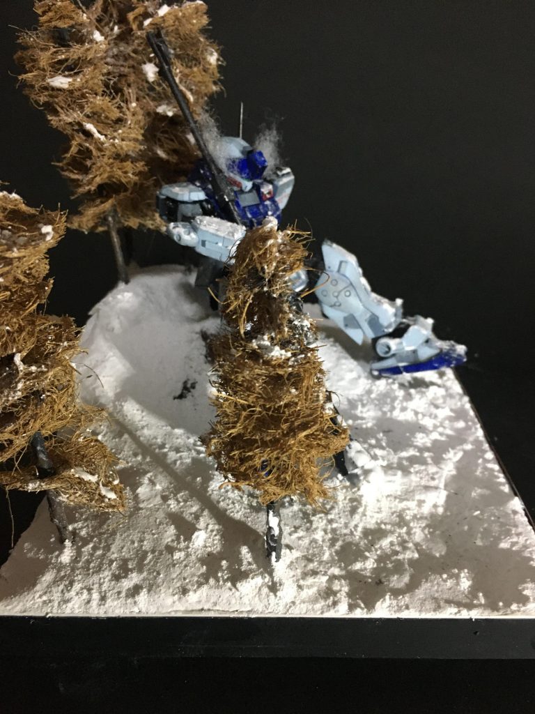 初めて雪の表現に挑戦しましたが、個人的にはあまり納得していないですね…。