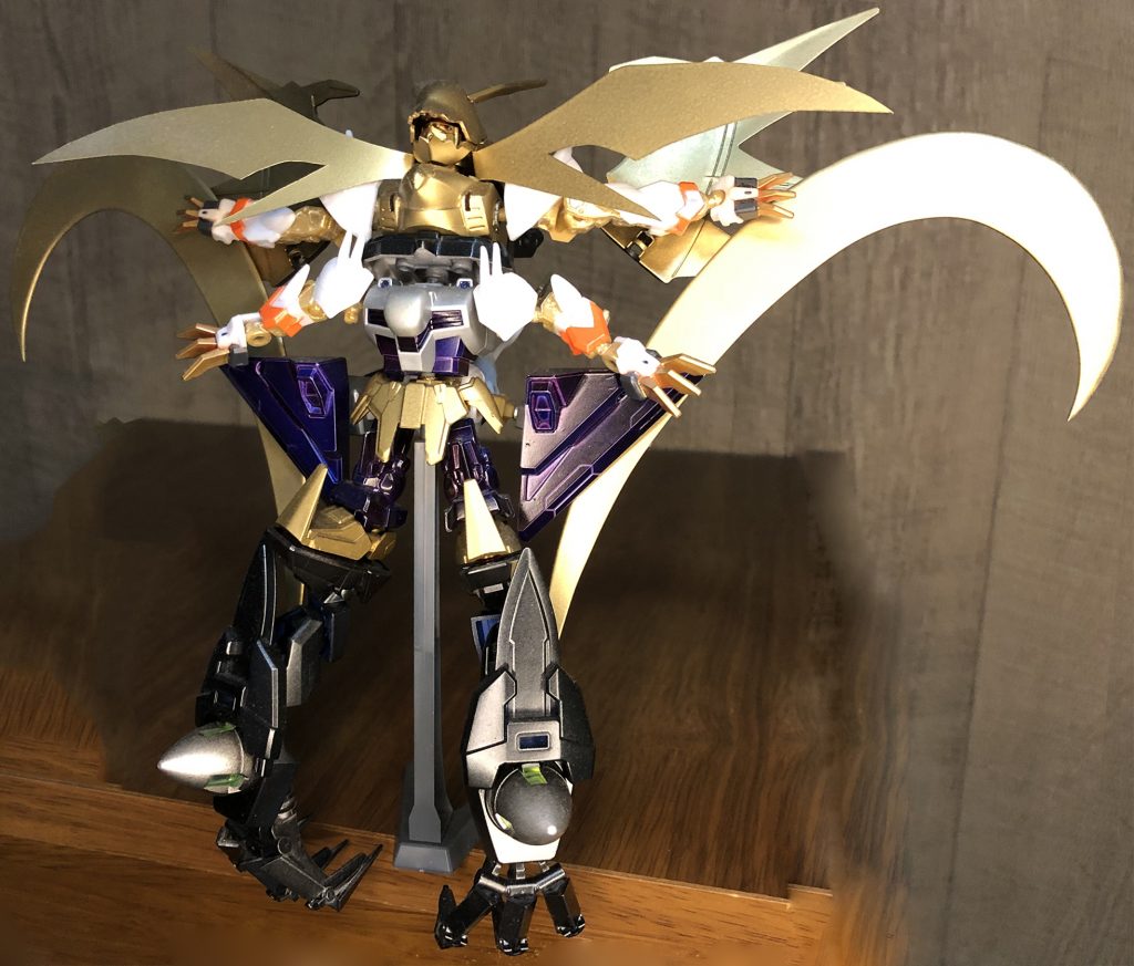 ウルトラネクロズマ！と、このようにアローラ地方の伝説のポケモンへと姿を変えますhttps://youtu.be/ve6Fun8gGFUちなみにこちらの動画で（4:18から）3体の合体している一部始終（100倍速）が見れます。よろしければ一度ご覧ください！(＞人＜;)ここまでご覧いただきありがとうございます。この合体までを視野に入れた3体制作だったので制作時本当に難しい部分などもありましたがこのように完成に到れた時は、ほかの機体以上にやり遂げたという達成感があったように感じます。