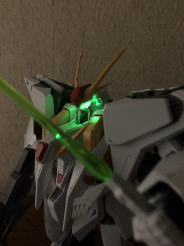 「ガンダムだと！？」