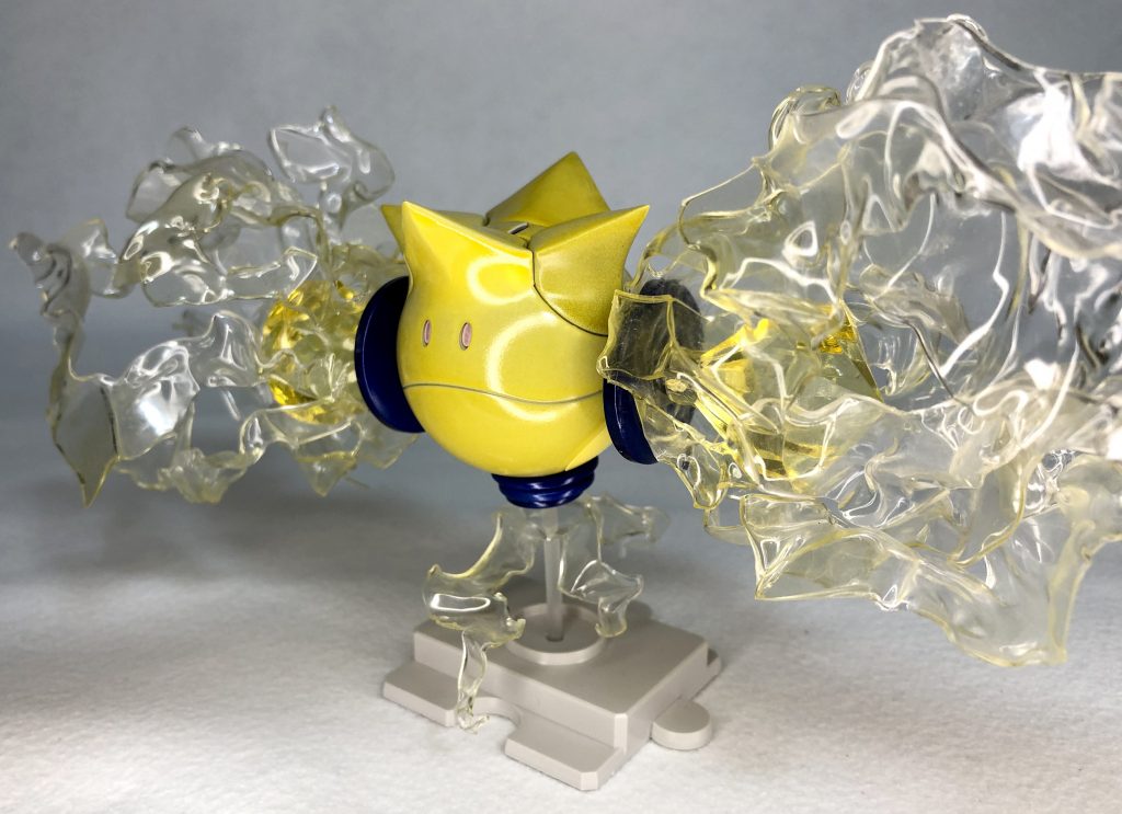 この形でほぼほぼ固定なのですが電撃エフェクトが色々な方向にうねっているのでいろんな角度から見てるだけで結構楽しいです♪