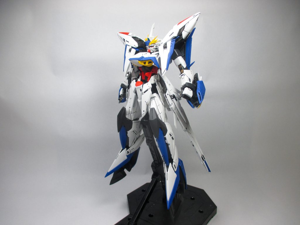 エクリプスガンダム–2枚目/制作者：堺・悠一