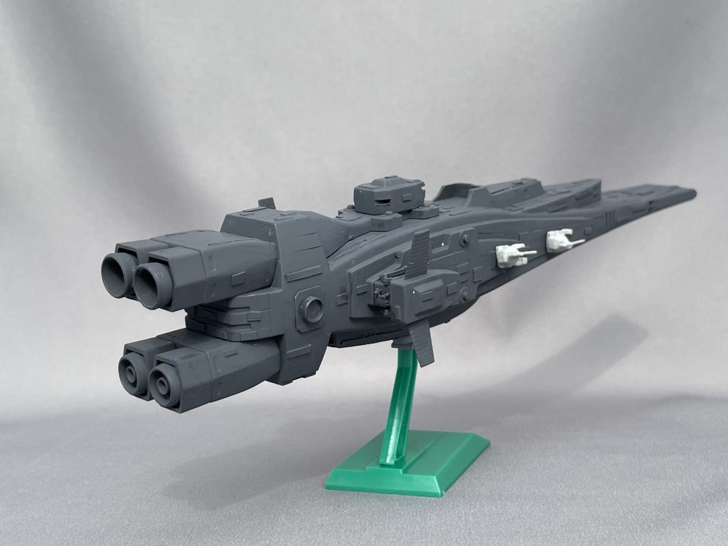 砲塔が無くなってスッキリすると，なかなか良いデザインです．