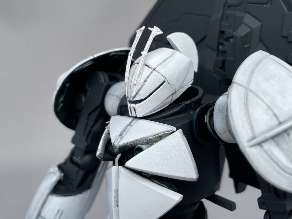 胸部も分割して内部をなんとなくディテールアップ.