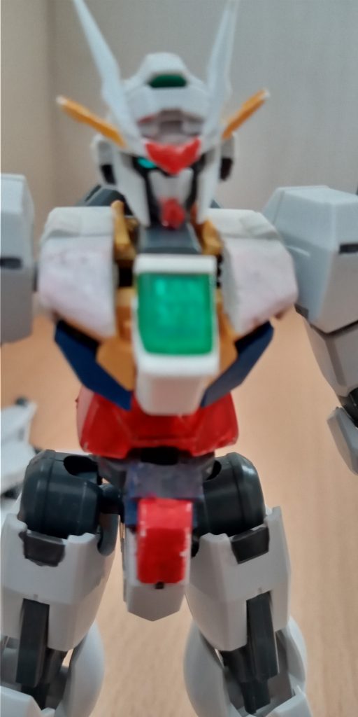 BANDAIシール肉眼だと見えるけど写真じゃ分からん