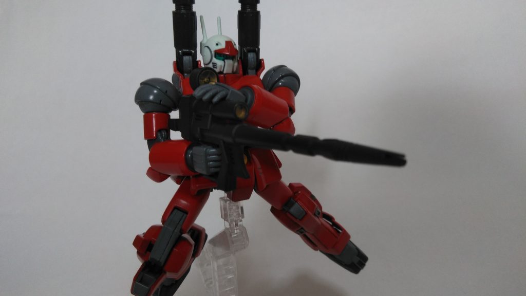 　ビームライフル発射