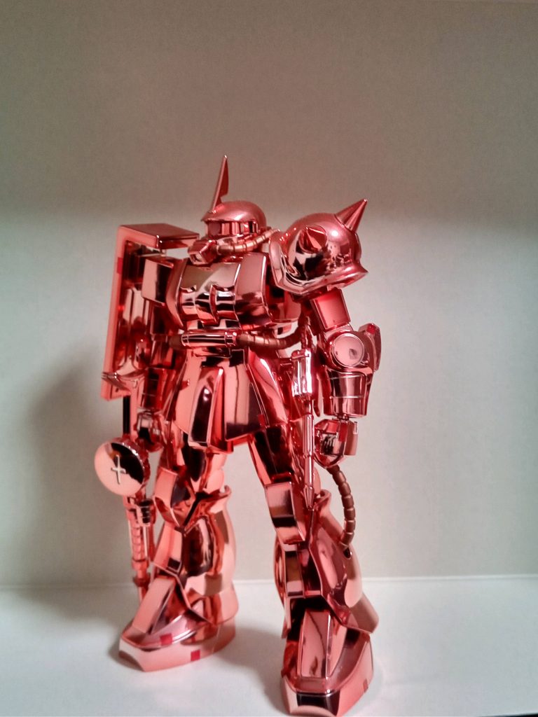 それにしても、メッキの輝きはすごい。(景品だったので、)特別な機体に見える。全国展開のコンテストでしたが、同じものを持っている方いらっしゃいますか?良ければ教えてくださいな。