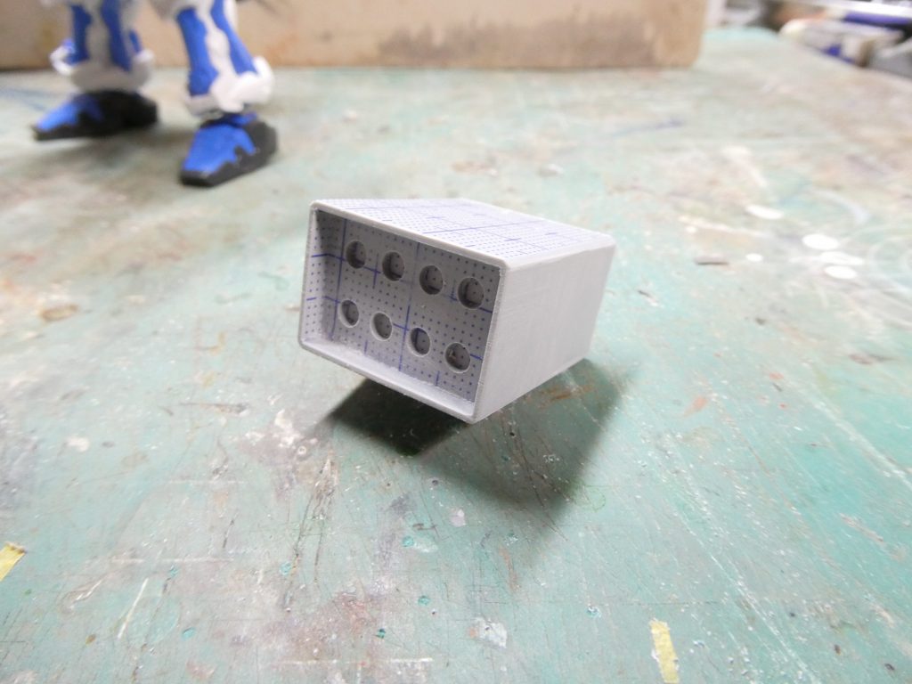 個人的に気に入っているのは、８連想ミサイルポッド。上手く箱組することが出来ました。