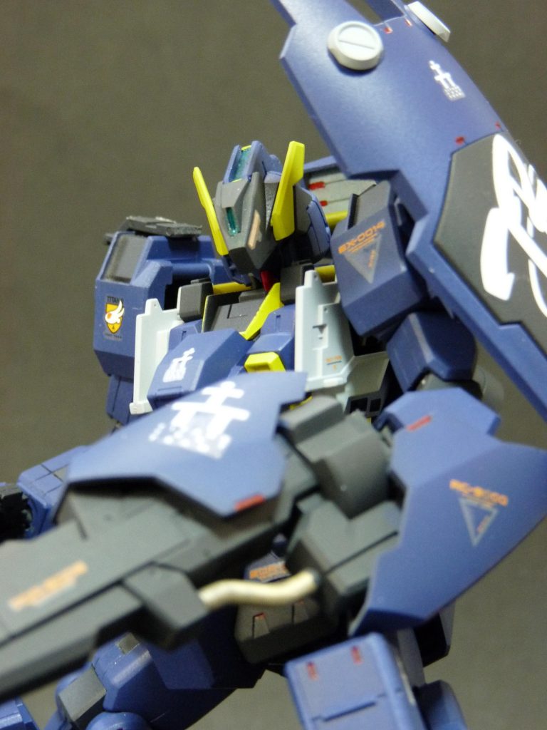 個人的にはこの軽装形態がとてもお気に入りです。一番かっこいい。