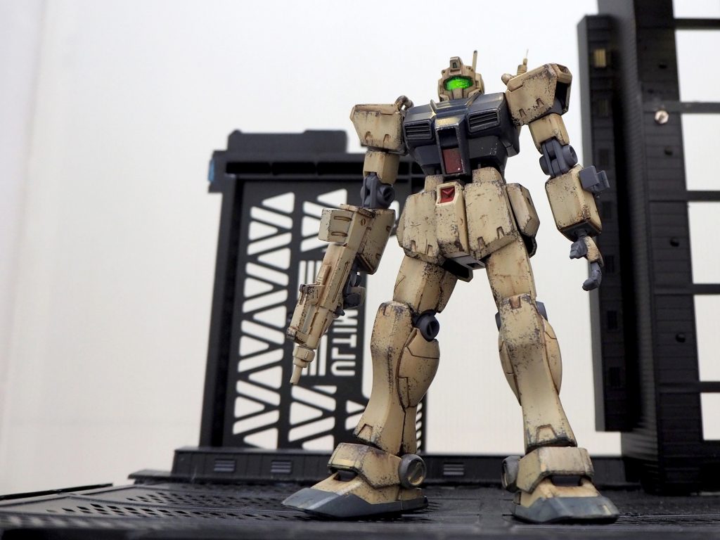 HGUC RGM-79C ジム改 (機動戦士ガンダム0083 STARDUST MEMORY) 全体ヤスリがけ面出し一部合わせ目処理ラッカーにて塗装エナメル塗料にて墨入れ、細部塗り分け。つや消しトップコートウェザリング カメラ・アイ部分アルミテープにて光をひらうようにビームサーベル先端金属パーツ銃砲身メタルパーツ埋込足元埃表現胴体をスペーサーにて簡易的に延長アーマー内部見える範囲は暗色にて塗装しています（肩内部や裾、前垂れ裏など）https://page.auctions.yahoo.co.jp/jp/auction/e534917696