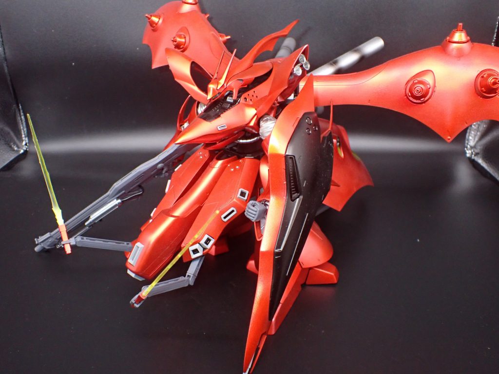 デカールはあえて貼りませんでした。専用の水転写待ちます。