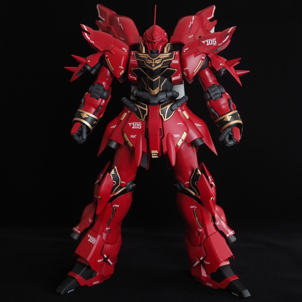 正面。きれいなシンメトリーでこちらもお気に入りショット。