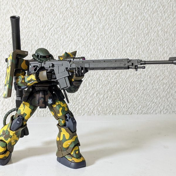 ザクⅡで初めての迷彩塗装にチャレンジ