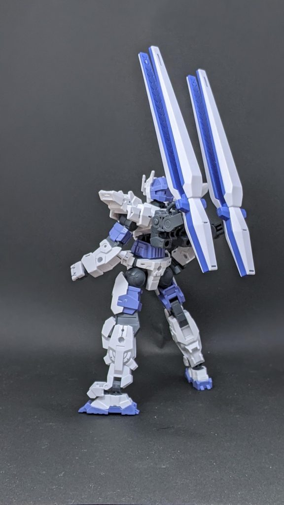 タイトルの通りナラティブＢ装備を意識しました(有線じゃないけど)