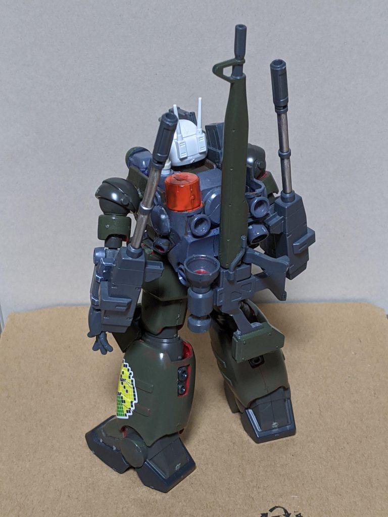 突撃仕様といいつつロングレンジライフルで狙撃もできちゃいます。