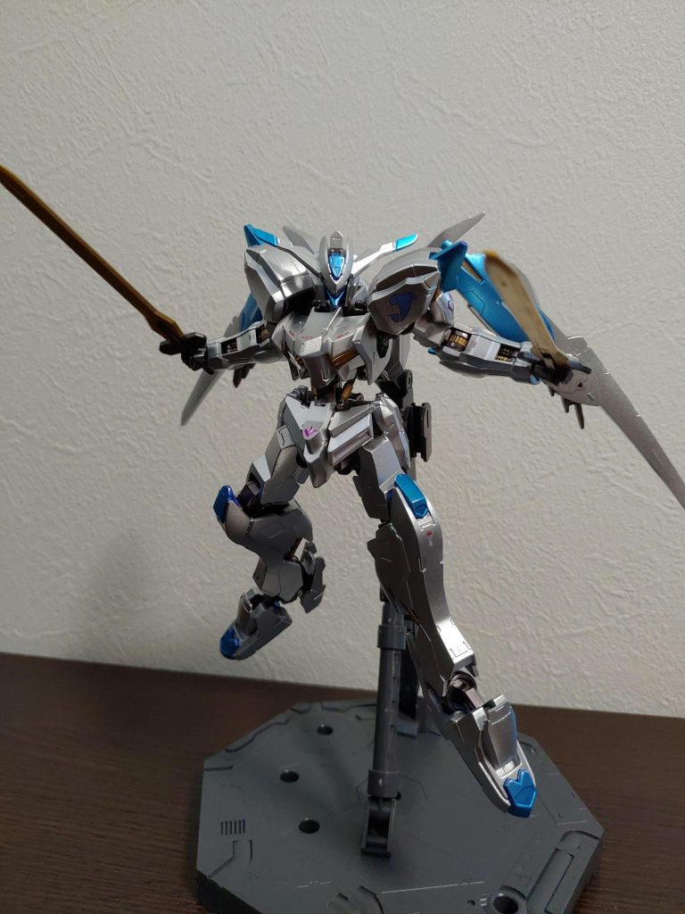 ガンダムバエル–2枚目/制作者：ISZ