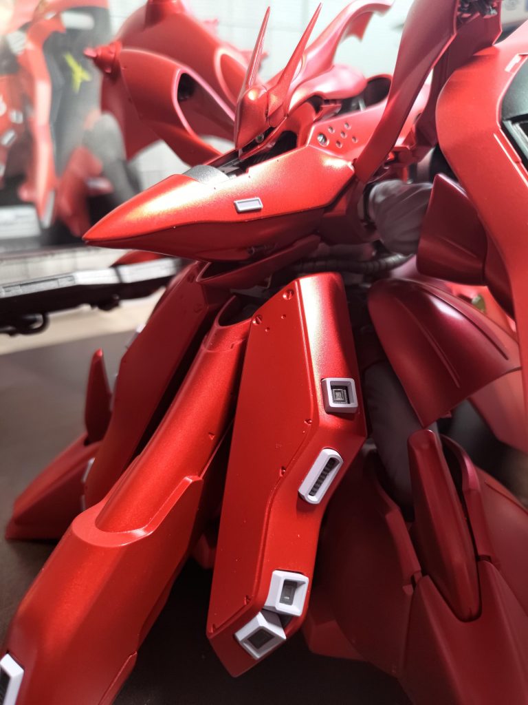 頭部幅狭め腰部分幅狭め 