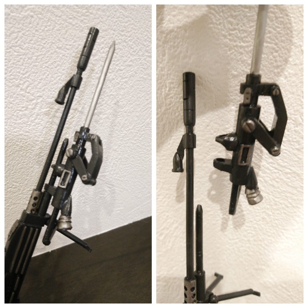 パイルバンカーは取り外し可能、パーツをスライドさせた際に塗装が削れないように銃身にワセリンを塗ってみた