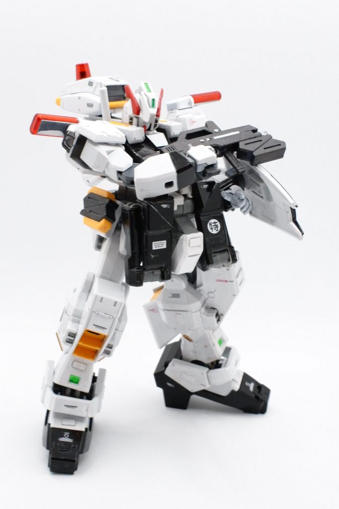 ティターンズ解体時のどさくさに大量のMSが横流しされたことは有名な話ですが、本機も例外ではなく、色々な部隊を渡り歩いて最終的にある自治体の警察に買い取られました。…という設定です。